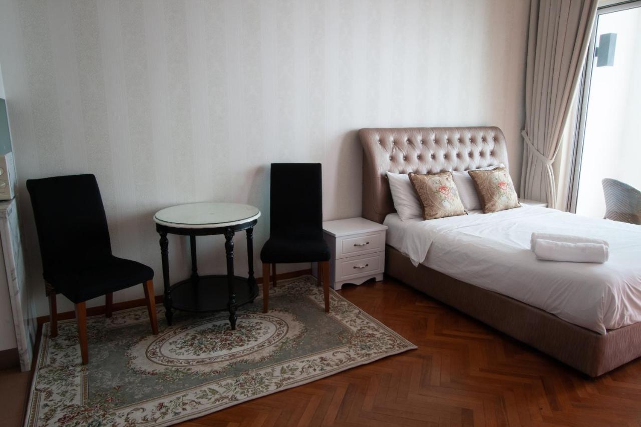Aparthotel Profolio @ Straits Quay Tanjung Tokong Zewnętrze zdjęcie