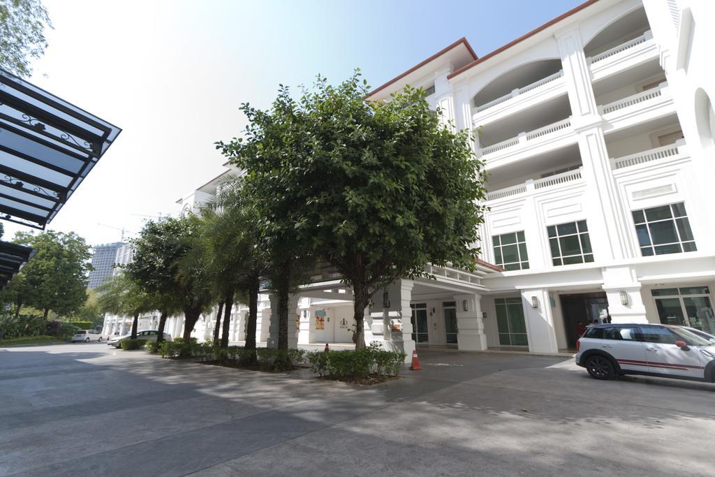 Aparthotel Profolio @ Straits Quay Tanjung Tokong Zewnętrze zdjęcie