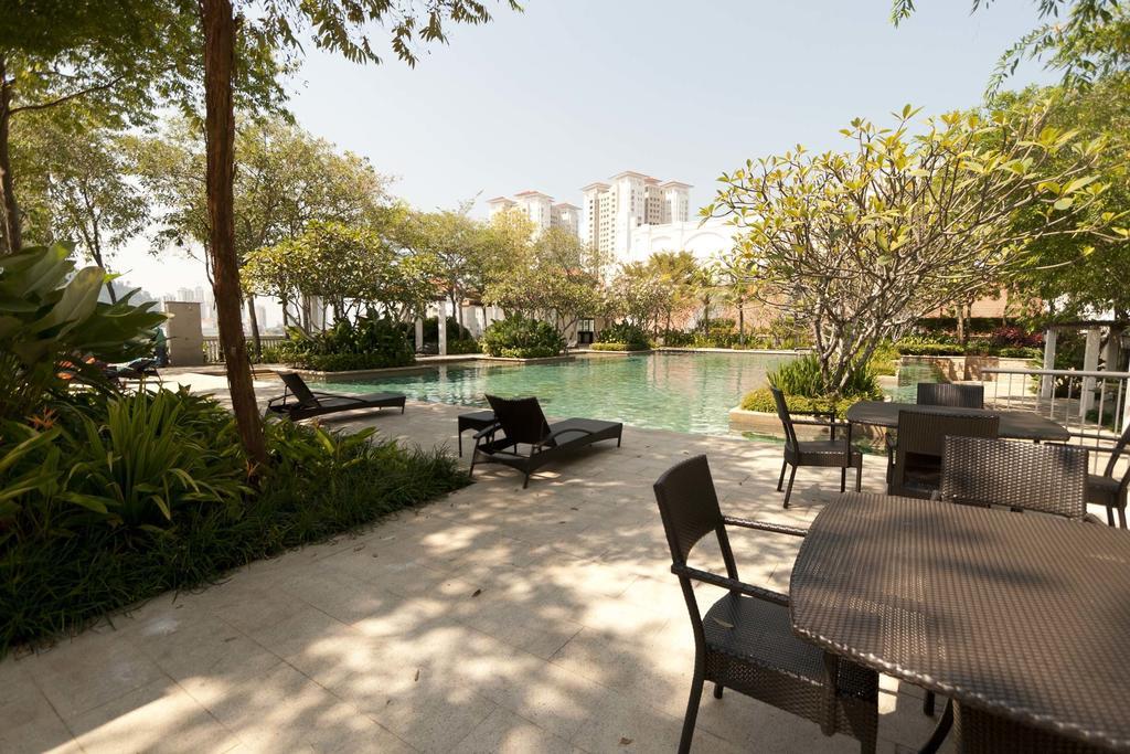 Aparthotel Profolio @ Straits Quay Tanjung Tokong Zewnętrze zdjęcie