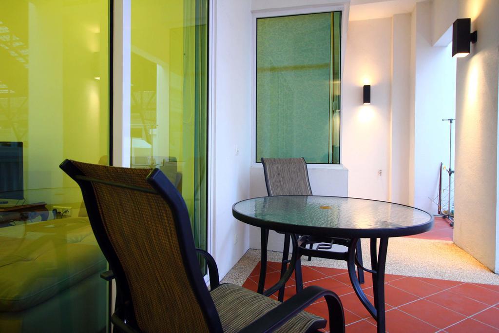 Aparthotel Profolio @ Straits Quay Tanjung Tokong Zewnętrze zdjęcie