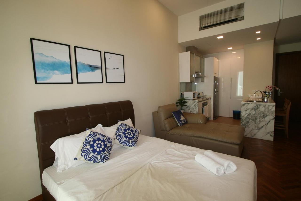 Aparthotel Profolio @ Straits Quay Tanjung Tokong Zewnętrze zdjęcie